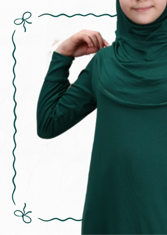 Kleid für Mädchen mit Kopftuch
