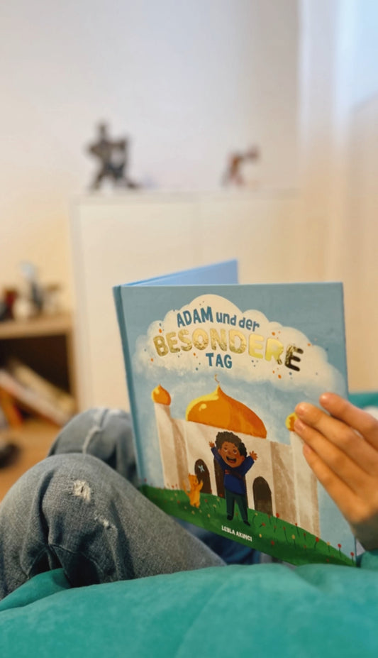 Adam und der Besondere Tag | Islamisches Kinderbuch über den Tag des Jumu'a (Freitag)